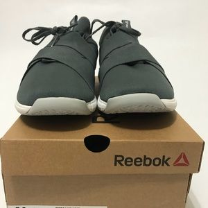 Reebok Women’s Sneakers Gray/Violet size 7.5 NIB